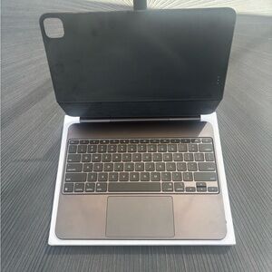 Apple Keyboard Case for IPad